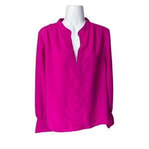 Medium NWT Vince Camuto Fuschia Berry Pink Blouse Womens Top LIGHTWEIGHT